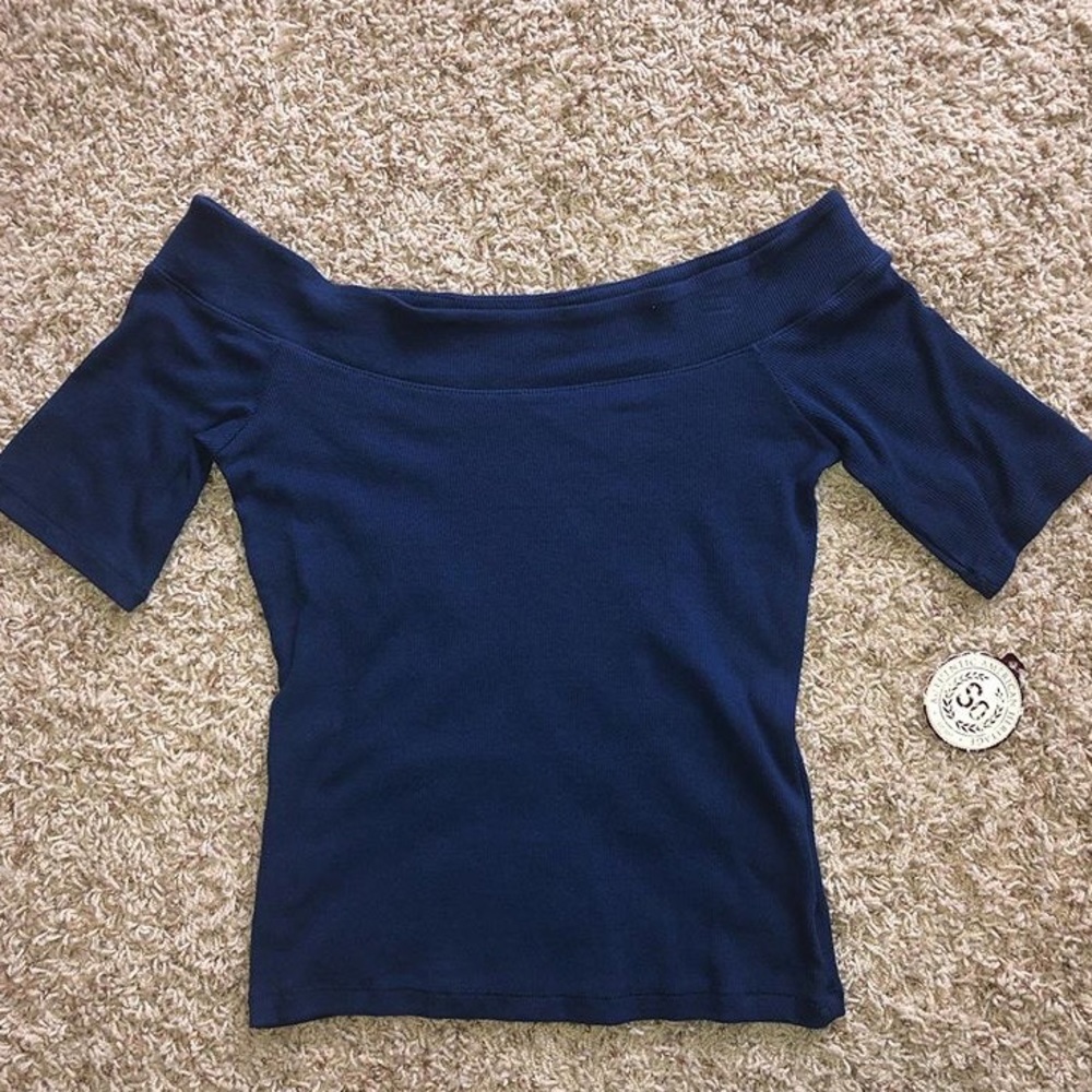 SO off the shoulder top